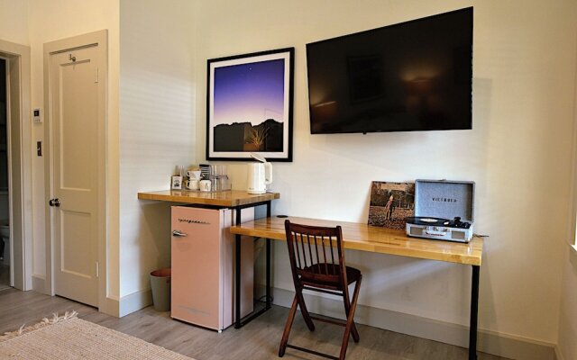 The Dixie Motel Brenham