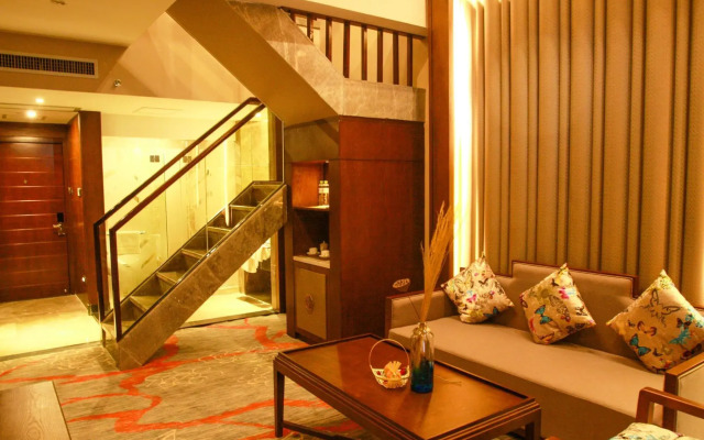 Riverside Luxury Hotel