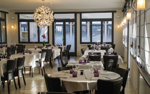 Hôtel Restaurant Robinson