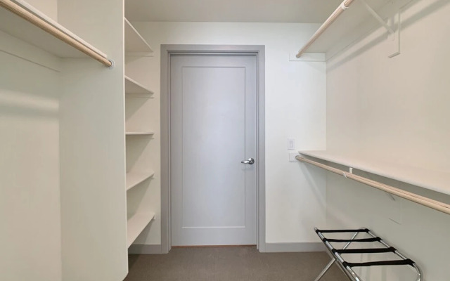 Kasa Phoenix Encanto Village Apartments