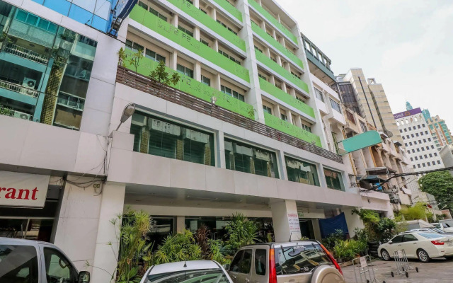 Nida Rooms Makkasan Master Ratchadevi at P2 Boutique Hotel