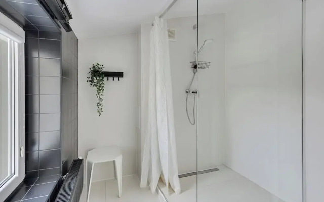 Veranda by Grand Apartments