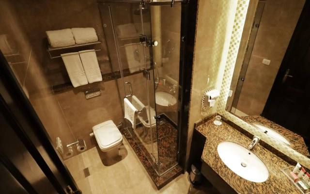 Africana Hotel & Spa