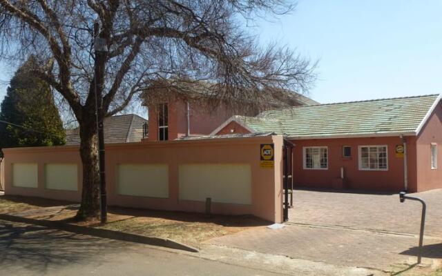 PMK Lodge