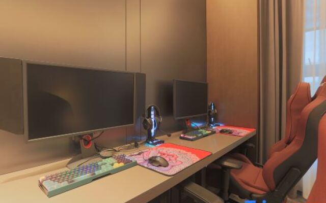 Ruisi E-sports Hotel (Dazu Xiangguo Park)