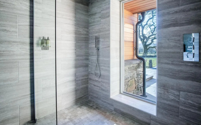 Room 10 - The Sleeping Giant - Pen Y Cae Inn