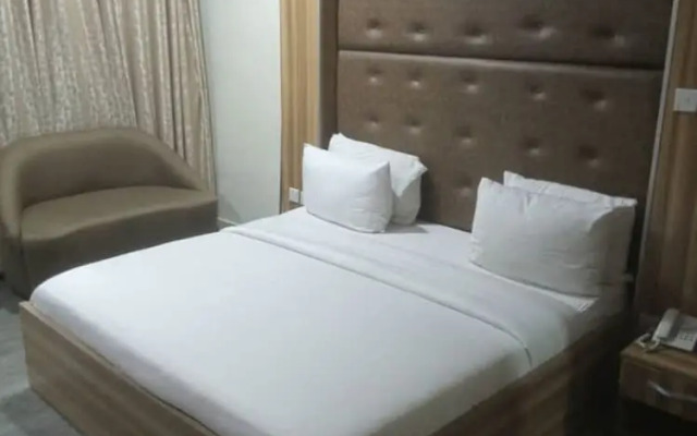 Sky Suites