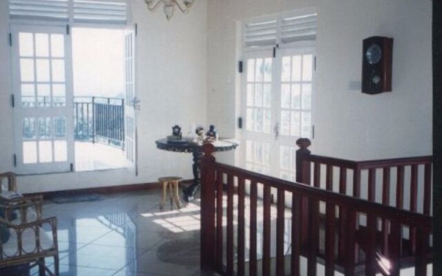 Spica Holiday Home