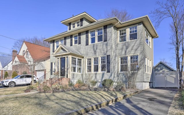 Classic Teaneck Colonial Home With A Modern Touch
