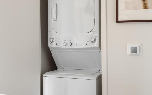 Austin | Exclusive 1BD/1BA 2nd Street District Apartment