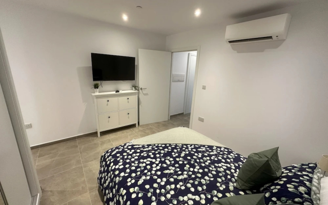 E1 Suites & Spa