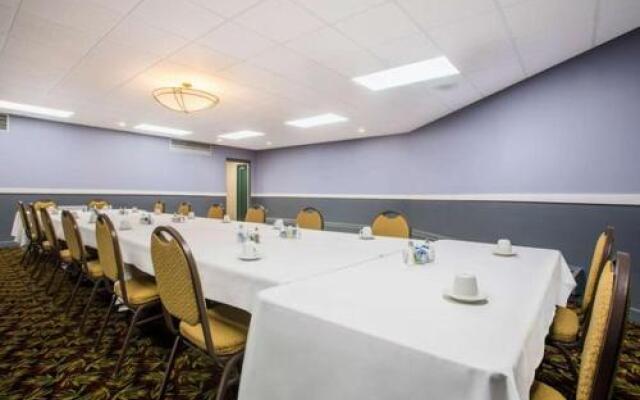 Riverfront Hotel