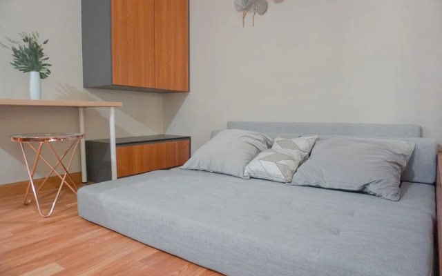 Homey Studio LRT City Jatibening Apartment