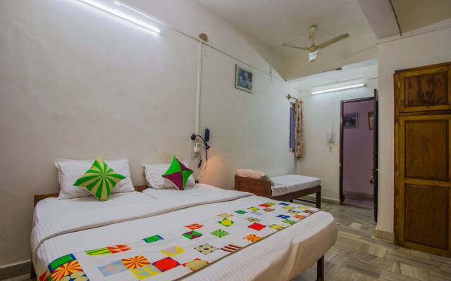 OYO 12902 Home Vibrant Stay Candolim