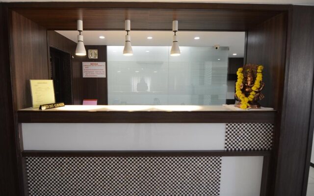 Hotel Kirti