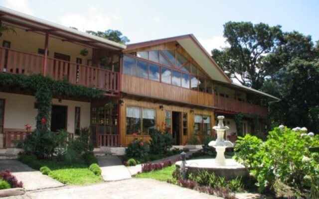 Monteverde Country Lodge