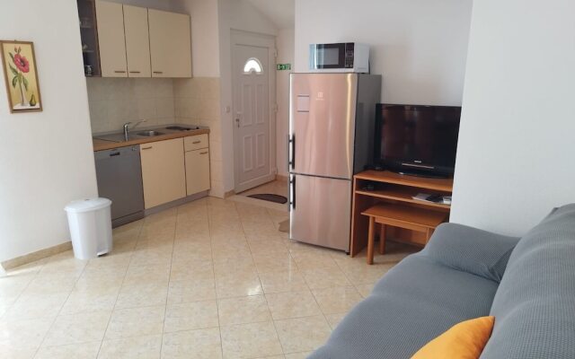 Mare - 150 m From Beach - A3