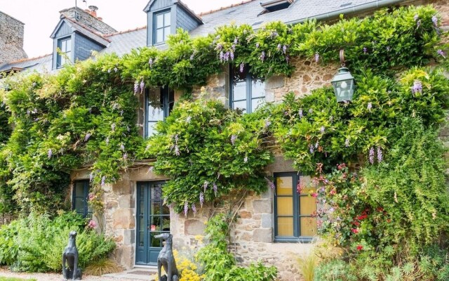 Salamandre Cottage