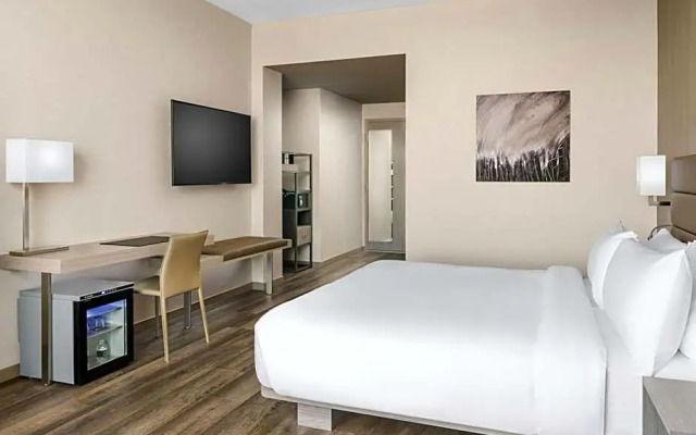 AC Hotel Bethesda Downtown