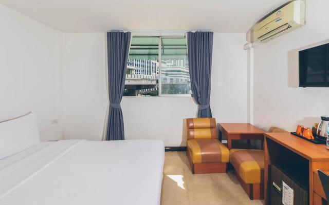 Atlas Bangkok Hotel