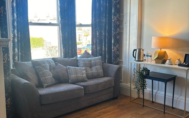 No. 1 High Street - Boutique Rooms