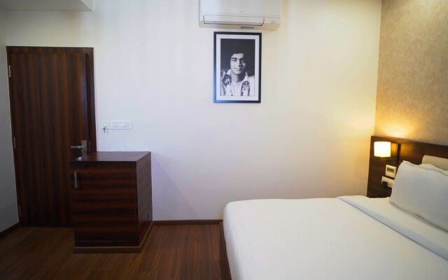 Sai Maa Hotel & Residency