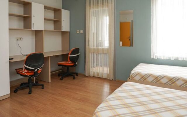 Nef İpek Otel