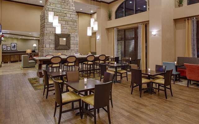 Hampton Inn & Suites Legacy Park-Frisco