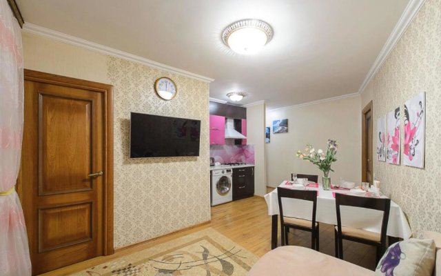 Apartments on Shevchenko 75