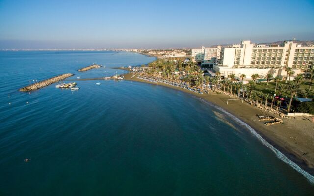 Golden Bay Beach Hotel