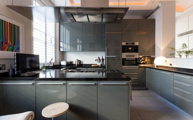 Spectacular Unique 4bed House in Pimlico