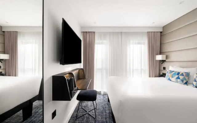 Signature London, The J Marylebone