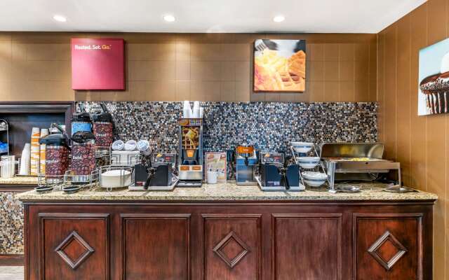 Comfort Suites Southgate-Detroit