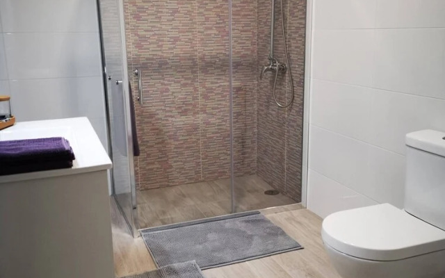 "room in Guest Room - Caparic Poshtel An Luxury And Posh Style Hostel."