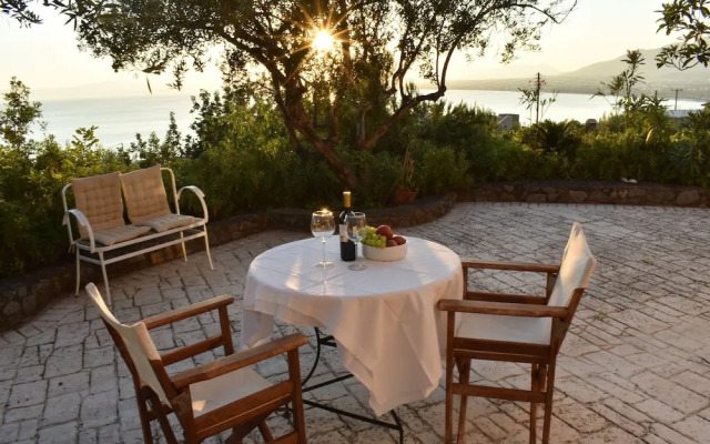 Verga Apartments & Suites