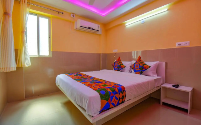 FabHotel Apricot Premier