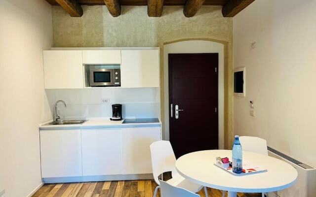 ALBOLA SUITE Holiday Apartments
