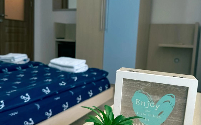 Apartment #1 - Sunshine and Love