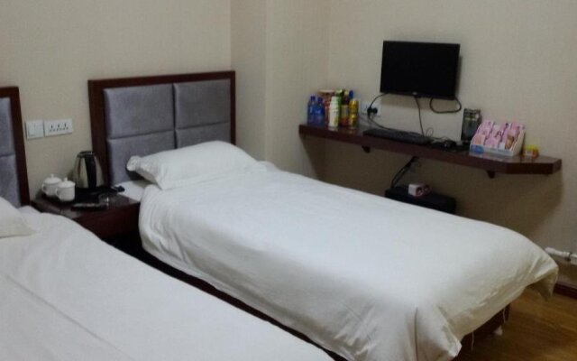 Harbin Donghui Business Hotel