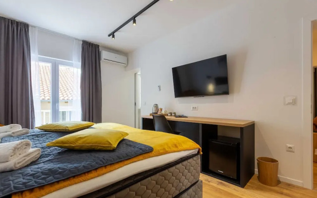 Charming and Elegant Rooms Zadar Historic Center