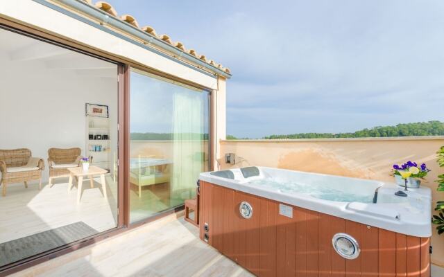 Es Reco in Costitx With 2 Bedrooms and 2 Bathrooms