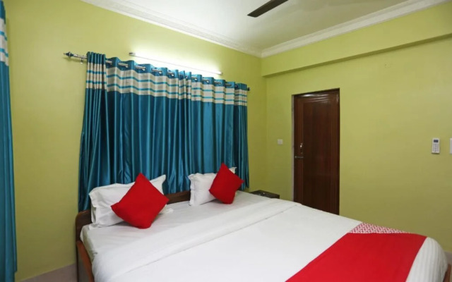 OYO 22042 Executive Guest House