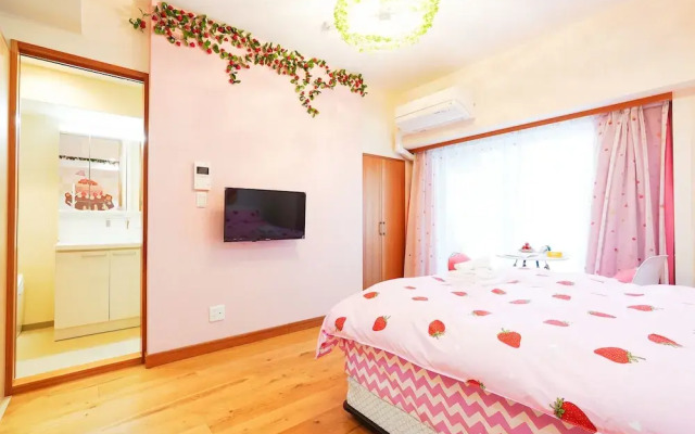 V Boutique House