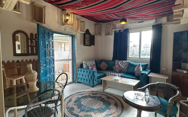 Antica Old Apartment Al-lwebdeh