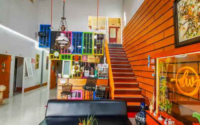 OYO 90374 De' Orange Syariah