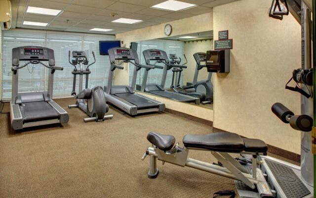 Country Inn & Suites by Radisson Asheville Downtown Tunnel Road