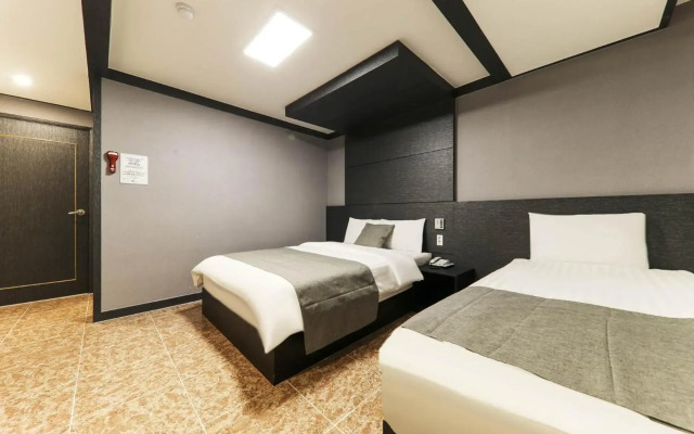Major Hotel