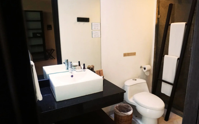 Soho Playa Hotel