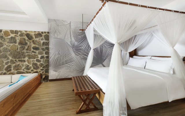Kempinski Seychelles Resort