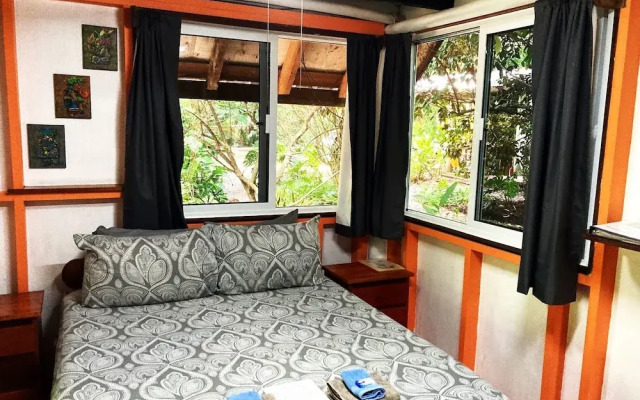Jungle Like Oasis in San Ignacio - Secluded Cabaña Retreat Close To Mayan Ruins